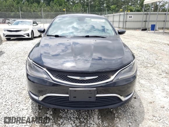 ✅ 2015 Chrysler 200 Limited • VIN: 1C3CCCAB7FN613223 • Lot: 59328025. Listed on Copart with 126,627 mi. Free auction sales archive from the USA and detailed vehicle history report at DreamBid. Image 5.