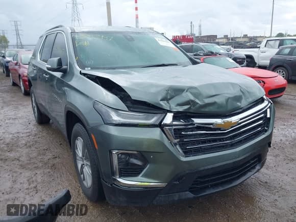 ✅ 2023 Chevrolet Traverse LT Cloth • VIN: 1GNERGKW0PJ274672 • Лот: 43393447. Опубликован ранее на IAAI с пробегом 27 273 миль. Бесплатный доступ к архиву аукционных продаж из США и подробный отчёт об истории автомобиля на DreamBid. Изображение 1.