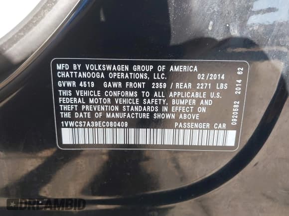 ✅ 2014 Volkswagen Passat SEL Premium • VIN: 1VWCS7A39EC080409 • Лот: 40917278. Опубликован ранее на IAAI с пробегом 140 783 миль. Бесплатный доступ к архиву аукционных продаж из США и подробный отчёт об истории автомобиля на DreamBid. Изображение 9.