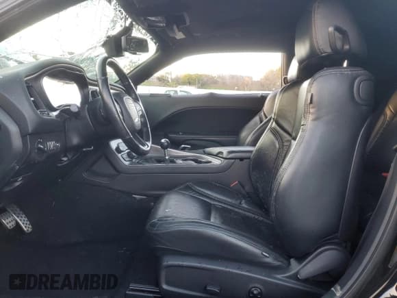 ✅ 2019 Dodge Challenger R/T Scat Pack Widebody • VIN: 2C3CDZFJ6KH750219 • Lot: 41537045. Wystawiony na Copart z przebiegiem 46 159 mil. Bezpłatny archiwum sprzedaży aukcyjnych z USA i szczegółowy raport historii pojazdu na DreamBid. Zdjęcie 7.