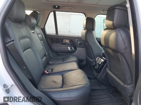 ✅ 2021 Land Rover Range Rover • VIN: SALGS4RY8MA447290 • Lot: 41995674. Listed on Copart with 49,755 mi. Free auction sales archive from the USA and detailed vehicle history report at DreamBid. Image 11.