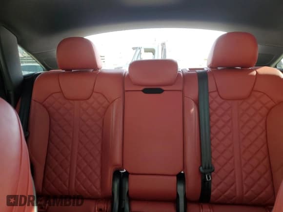 ✅ 2023 Audi SQ5 Sportback Premium Plus • VIN: WA124AFY3P2032515 • Лот: 84814574. Опубликован ранее на Copart с пробегом 17 901 миль. Бесплатный доступ к архиву аукционных продаж из США и подробный отчёт об истории автомобиля на DreamBid. Изображение 10.