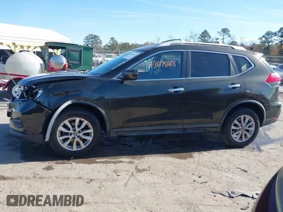 ✅ 2017 Nissan Rogue SV • VIN: KNMAT2MV2HP565057 • Lot: 43698618. Listed on IAAI with 219,435 mi. Free auction sales archive from the USA and detailed vehicle history report at DreamBid. Image 14.