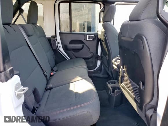 ✅ 2024 Jeep Wrangler Rubicon • VIN: 1C4PJXFG5RW284292 • Лот: 58743975. Опубликован ранее на Copart с пробегом 17 971 миль. Бесплатный доступ к архиву аукционных продаж из США и подробный отчёт об истории автомобиля на DreamBid. Изображение 11.