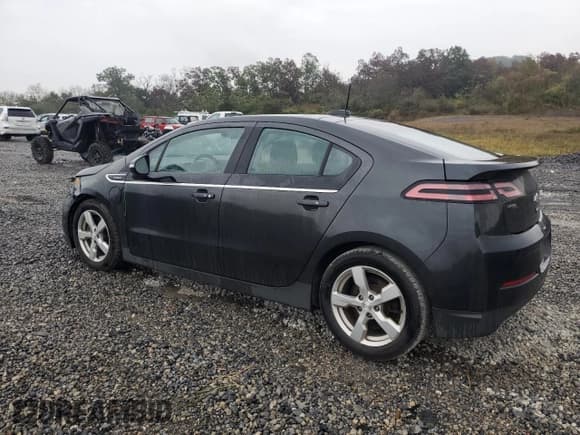 ✅ 2015 Chevrolet Volt • VIN: 1G1RC6E45FU141783 • Lot: 81217355. Wystawiony na Copart z przebiegiem 136 820 mil. Bezpłatny archiwum sprzedaży aukcyjnych z USA i szczegółowy raport historii pojazdu na DreamBid. Zdjęcie 2.