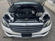 ✅ 2017 Mercedes-Benz E 300 Luxury • VIN: WDDZF4KB3HA208509 • Lot: 59420695. Listed on Copart with 152,021 mi. Free auction sales archive from the USA and detailed vehicle history report at DreamBid. Image 7.