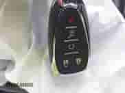 2022 Chevrolet Equinox Premier с VIN 3GNAXNEV8NS166324, выставлен на аукционе IAAI как лот 42233567 с пробегом 35 761 миль миль и . История ставок и продаж доступна на DreamBid. Изображение 11.