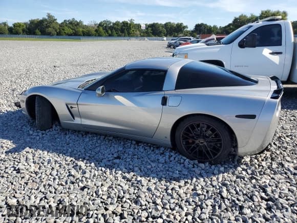 ✅ 2007 Chevrolet Corvette • VIN: 1G1YY26U775117310 • Lot: 68402625. Listed on Copart with 94,164 mi. Free auction sales archive from the USA and detailed vehicle history report at DreamBid. Image 2.