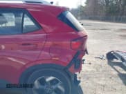 ✅ 2022 Hyundai Venue SEL • VIN: KMHRC8A39NU186851 • Lot: 41888011. Wystawiony na IAAI z przebiegiem 50 773 mil. Bezpłatny archiwum sprzedaży aukcyjnych z USA i szczegółowy raport historii pojazdu na DreamBid. Zdjęcie 21.