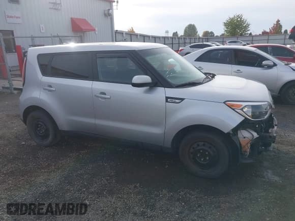 ✅ 2016 Kia Soul • VIN: KNDJN2A28G7848114 • Lot: 43538405. Wystawiony na IAAI z przebiegiem 110 669 mil. Bezpłatny archiwum sprzedaży aukcyjnych z USA i szczegółowy raport historii pojazdu na DreamBid. Zdjęcie 14.