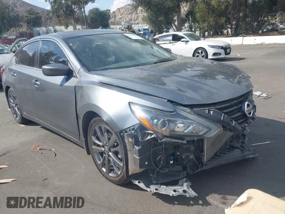 ✅ 2018 Nissan Altima SL • VIN: 1N4AL3AP3JC259368 • Лот: 43075864. Опубликован ранее на IAAI с пробегом 44 116 миль. Бесплатный доступ к архиву аукционных продаж из США и подробный отчёт об истории автомобиля на DreamBid. Изображение 1.