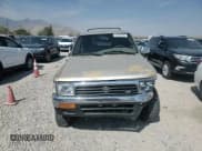 ✅ 1995 Toyota 4Runner • VIN: JT3VN39W6S0196193 • Лот: 67557925. Опубликован ранее на Copart с пробегом 186 525 миль. Бесплатный доступ к архиву аукционных продаж из США и подробный отчёт об истории автомобиля на DreamBid. Изображение 14.