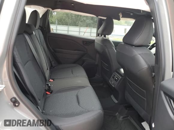 ✅ 2025 Subaru Forester Premium • VIN: JF2SLDDC5SH409208 • Lot: 64117384. Listed on Copart with 961 mi. Free auction sales archive from the USA and detailed vehicle history report at DreamBid. Image 11.