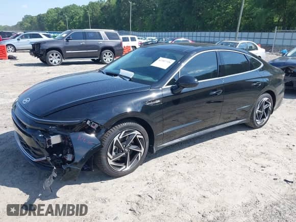 2025 Hyundai Sonata SEL Convenience with VIN KMHL14JA4SA466449, listed as a IAAI auction lot 42307726 with 2,000 mi miles and . Bid and sale history available at DreamBid. Image 2.