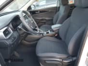 ✅ 2019 Kia Sorento LX • VIN: 5XYPGDA31KG568099 • Lot: 82721455. Wystawiony na Copart z przebiegiem 65 075 mil. Bezpłatny archiwum sprzedaży aukcyjnych z USA i szczegółowy raport historii pojazdu na DreamBid. Zdjęcie 7.