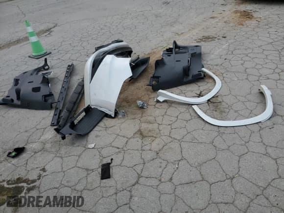 ✅ 2024 Lexus TX 500h F Sport Premium • VIN: 5TDABAB67RS004711 • Lot: 48247865. Listed on Copart with 18,349 mi. Free auction sales archive from the USA and detailed vehicle history report at DreamBid. Image 13.