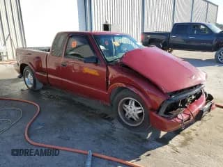 ✅ 1997 Chevrolet S-10 LS • VIN: 1GCCS19X9V8133961 • Лот: 82475224. Опубликован ранее на Copart с пробегом 193 804 миль. Бесплатный доступ к архиву аукционных продаж из США и подробный отчёт об истории автомобиля на DreamBid. Изображение 4.