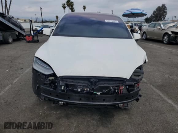✅ 2020 Tesla Model X Performance • VIN: 5YJXCBE40LF262846 • Lot: 53313695. Wystawiony na Copart z przebiegiem 79 583 mil. Bezpłatny archiwum sprzedaży aukcyjnych z USA i szczegółowy raport historii pojazdu na DreamBid. Zdjęcie 5.
