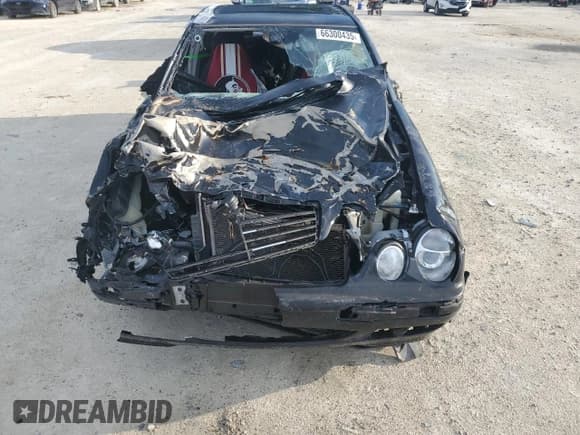 ✅ 2002 Mercedes-Benz E 320 • VIN: WDBJF65J02B490324 • Lot: 66300435. Listed on Copart with Not provided. Free auction sales archive from the USA and detailed vehicle history report at DreamBid. Image 5.