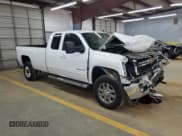 ✅ 2013 Chevrolet Silverado 1500 • VIN: 1GC2CYE87DZ254822 • Лот: 54237485. Опубликован ранее на Copart с пробегом 201 230 миль. Бесплатный доступ к архиву аукционных продаж из США и подробный отчёт об истории автомобиля на DreamBid. Изображение 4.