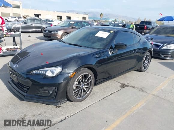 ✅ 2020 Subaru BRZ Limited • VIN: JF1ZCAC15L9701034 • Лот: 43513754. Опубликован ранее на IAAI с пробегом 55 590 миль. Бесплатный доступ к архиву аукционных продаж из США и подробный отчёт об истории автомобиля на DreamBid. Изображение 2.