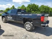 ✅ 2015 Chevrolet Silverado 2500HD LT • VIN: 1GC1KVEG2FF108112 • Lot: 58027215. Wystawiony na Copart z przebiegiem 167 370 mil. Bezpłatny archiwum sprzedaży aukcyjnych z USA i szczegółowy raport historii pojazdu na DreamBid. Zdjęcie 2.