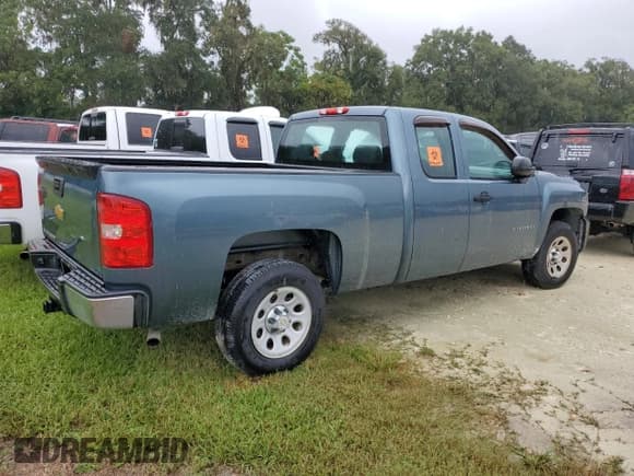 ✅ 2012 Chevrolet Silverado 1500 Work Truck • VIN: 1GCRCPEX9CZ305817 • Lot: 74132094. Listed on Copart with 71,733 mi. Free auction sales archive from the USA and detailed vehicle history report at DreamBid. Image 3.
