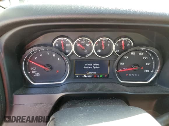 ✅ 2019 Chevrolet Silverado 1500 RST • VIN: 3GCUYEEDXKG104609 • Lot: 82207585. Wystawiony na Copart z przebiegiem 142 831 mil. Bezpłatny archiwum sprzedaży aukcyjnych z USA i szczegółowy raport historii pojazdu na DreamBid. Zdjęcie 9.