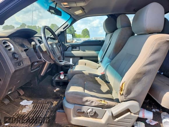 ✅ 2012 Ford F-150 XL • VIN: 1FTFX1CF6CFB72210 • Lot: 69100505. Listed on Copart with 243,819 mi. Free auction sales archive from the USA and detailed vehicle history report at DreamBid. Image 7.