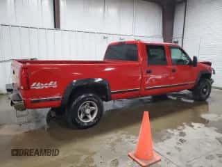 1999 Chevrolet Silverado 3500 с VIN 1GCHK33R3XF002759, выставлен на аукционе Copart как лот 87410485 с пробегом 164 655 миль миль и Списание • Salvage title. История ставок и продаж доступна на DreamBid. Изображение 3.