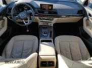 ✅ 2018 Audi Q5 Premium Plus • VIN: WA1BNAFY6J2145508 • Лот: 92763395. Опубликован ранее на Copart с пробегом 59 117 миль. Бесплатный доступ к архиву аукционных продаж из США и подробный отчёт об истории автомобиля на DreamBid. Изображение 8.