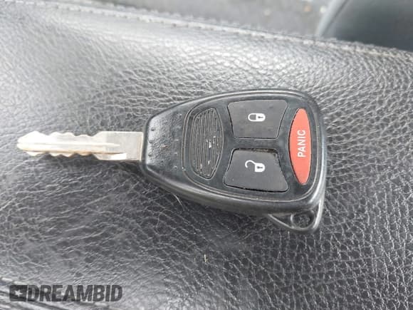 ✅ 2009 Dodge Dakota Bighorn/Lonestar • VIN: 1D7HW38P39S775050 • Lot: 43567558. Wystawiony na IAAI z przebiegiem 193 516 mil. Bezpłatny archiwum sprzedaży aukcyjnych z USA i szczegółowy raport historii pojazdu na DreamBid. Zdjęcie 11.