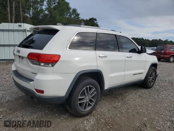 2017 Jeep Grand Cherokee Limited with VIN 1C4RJFBG4HC862858, listed as a Copart auction lot 82349945 with 83,721 mi miles and Salvage title. Bid and sale history available at DreamBid. Image 3.