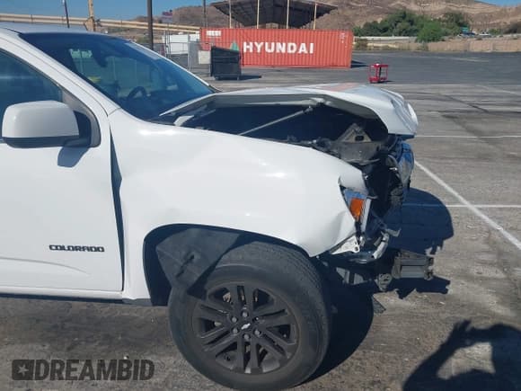 ✅ 2018 Chevrolet Colorado 2WD LT • VIN: 1GCGSCEA2J1123239 • Лот: 43417265. Опубликован ранее на IAAI с пробегом 78 414 миль. Бесплатный доступ к архиву аукционных продаж из США и подробный отчёт об истории автомобиля на DreamBid. Изображение 18.