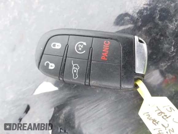 ✅ 2015 Jeep Grand Cherokee Overland • VIN: 1C4RJFCG3FC665854 • Lot: 41697999. Listed on IAAI with 206,618 mi. Free auction sales archive from the USA and detailed vehicle history report at DreamBid. Image 11.