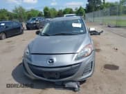 ✅ 2011 Mazda 3 i Sport • VIN: JM1BL1UG3B1463986 • Lot: 42595480. Wystawiony na IAAI z przebiegiem 113 142 mil. Bezpłatny archiwum sprzedaży aukcyjnych z USA i szczegółowy raport historii pojazdu na DreamBid. Zdjęcie 12.