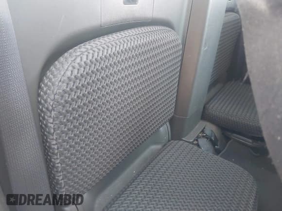 ✅ 2010 Nissan Frontier SE • VIN: 1N6AD0CWXAC437235 • Lot: 42804803. Listed on IAAI with 201,304 mi. Free auction sales archive from the USA and detailed vehicle history report at DreamBid. Image 8.