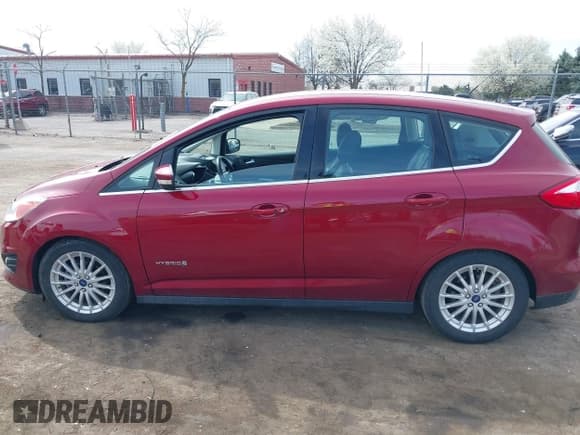 ✅ 2013 Ford C-Max SEL • VIN: 1FADP5BU1DL552286 • Lot: 42114518. Wystawiony na IAAI z przebiegiem 50 023 mil. Bezpłatny archiwum sprzedaży aukcyjnych z USA i szczegółowy raport historii pojazdu na DreamBid. Zdjęcie 15.