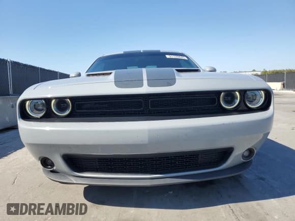 ✅ 2020 Dodge Challenger SXT • VIN: 2C3CDZAG9LH236491 • Lot: 91120845. Wystawiony na Copart z przebiegiem 62 106 mil. Bezpłatny archiwum sprzedaży aukcyjnych z USA i szczegółowy raport historii pojazdu na DreamBid. Zdjęcie 5.