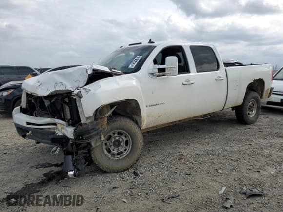 ✅ 2009 Chevrolet Silverado 2500HD LT • VIN: 1GCHK53609F107442 • Лот: 49002674. Опубликован ранее на Copart с пробегом 318 373 миль. Бесплатный доступ к архиву аукционных продаж из США и подробный отчёт об истории автомобиля на DreamBid. Изображение 1.