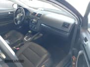 ✅ 2010 Volkswagen Jetta SE • VIN: 3VWRZ7AJ1AM043920 • Lot: 42034842. Wystawiony na IAAI z przebiegiem 247 230 mil. Bezpłatny archiwum sprzedaży aukcyjnych z USA i szczegółowy raport historii pojazdu na DreamBid. Zdjęcie 5.