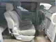 2005 Toyota Sienna LE z VIN 5TDZA23C45S222311, wystawiony jako Copart lot #91394525 z przebiegiem 296 789 mil mil oraz Czysty tytuł • Clean title. Historia ofert i sprzedaży dostępna na DreamBid. Obrazek 11.