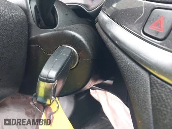 ✅ 2016 Chevrolet Impala LT • VIN: 1G1105SA6GU157633 • Lot: 42414904. Wystawiony na IAAI z przebiegiem 109 129 mil. Bezpłatny archiwum sprzedaży aukcyjnych z USA i szczegółowy raport historii pojazdu na DreamBid. Zdjęcie 11.