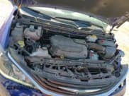 ✅ 2019 Chrysler Pacifica Hybrid Limited • VIN: 2C4RC1N77KR675606 • Lot: 90093485. Listed on Copart with 123,044 mi. Free auction sales archive from the USA and detailed vehicle history report at DreamBid. Image 15.