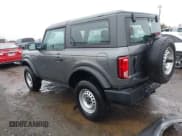 ✅ 2022 Ford Bronco • VIN: 1FMDE5AH2NLB02163 • Lot: 43746223. Wystawiony na IAAI z przebiegiem 34 728 mil. Bezpłatny archiwum sprzedaży aukcyjnych z USA i szczegółowy raport historii pojazdu na DreamBid. Zdjęcie 3.