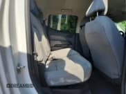 ✅ 2022 Chevrolet Colorado 2WD Work Truck • VIN: 1GCGSBEN5N1112142 • Лот: 84707755. Опубликован ранее на Copart с пробегом 76 881 миль. Бесплатный доступ к архиву аукционных продаж из США и подробный отчёт об истории автомобиля на DreamBid. Изображение 10.