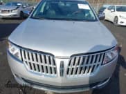 ✅ 2012 Lincoln MKZ • VIN: 3LNHL2JC1CR810168 • Lot: 43772117. Wystawiony na IAAI z przebiegiem 58 051 mil. Bezpłatny archiwum sprzedaży aukcyjnych z USA i szczegółowy raport historii pojazdu na DreamBid. Zdjęcie 6.