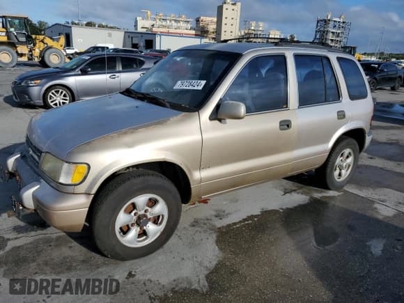 ✅ 1997 Kia Sportage • VIN: KNDJA7235V5538866 • Lot: 79728424. Wystawiony na Copart z przebiegiem 117 230 mil. Bezpłatny archiwum sprzedaży aukcyjnych z USA i szczegółowy raport historii pojazdu na DreamBid. Zdjęcie 1.