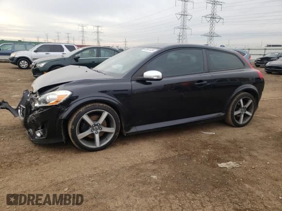 ✅ 2012 Volvo C30 • VIN: YV1672MK6C2281155 • Lot: 82661434. Listed on Copart with 206,312 mi. Free auction sales archive from the USA and detailed vehicle history report at DreamBid. Image 1.