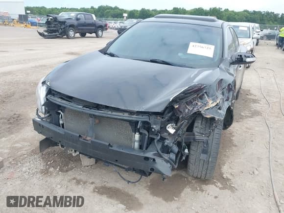 ✅ 2013 Nissan Maxima S • VIN: 1N4AA5AP1DC835948 • Lot: 42756725. Listed on IAAI with 136,452 mi. Free auction sales archive from the USA and detailed vehicle history report at DreamBid. Image 6.